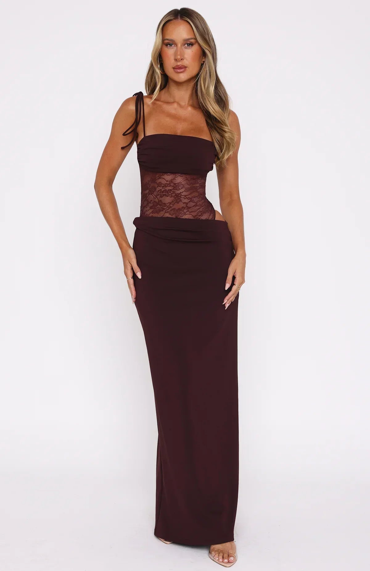 Sienna - Pitsinen maxi-mekko