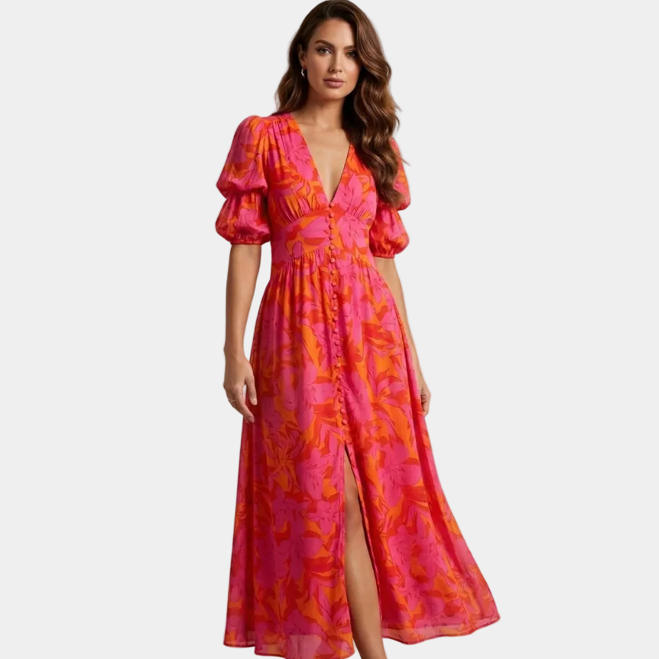 Elena - Maxi-mekko syvällä pääntielllä.