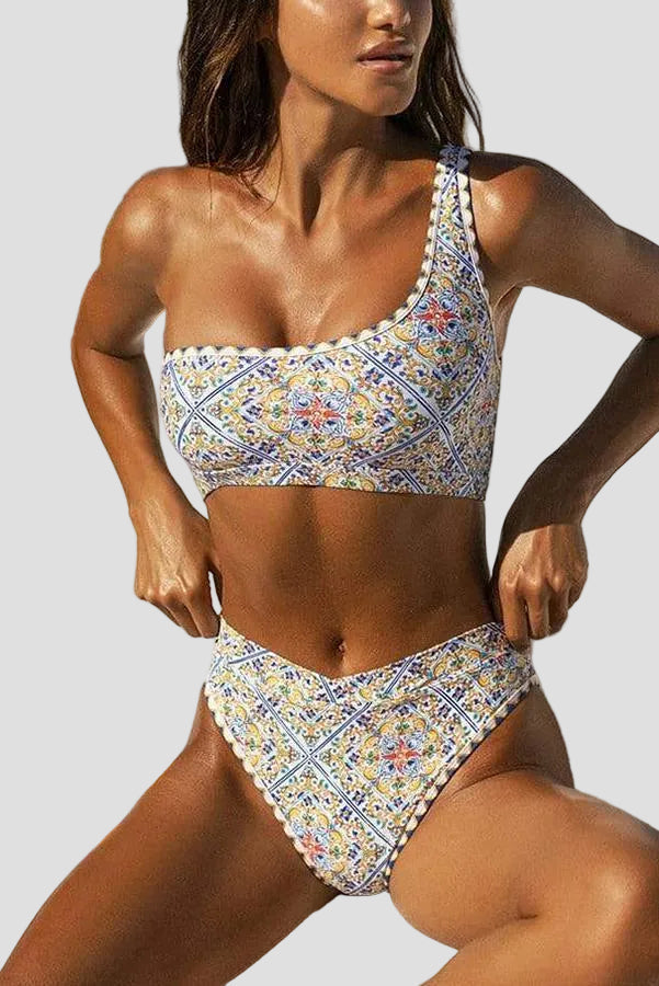 Kalliope - Bikini yhdellä olkaimella ja printillä