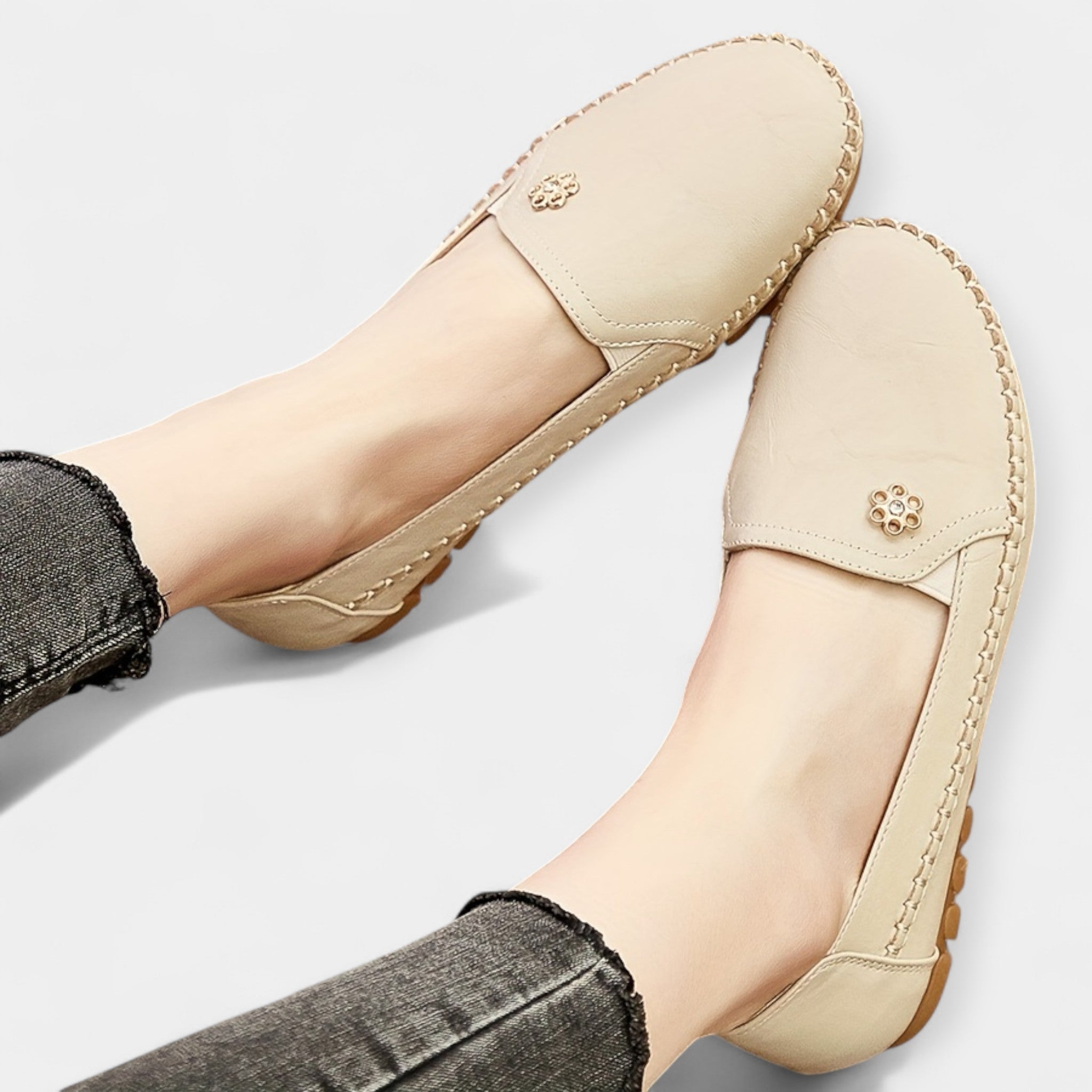 Kevyet Slip-On Loaferit