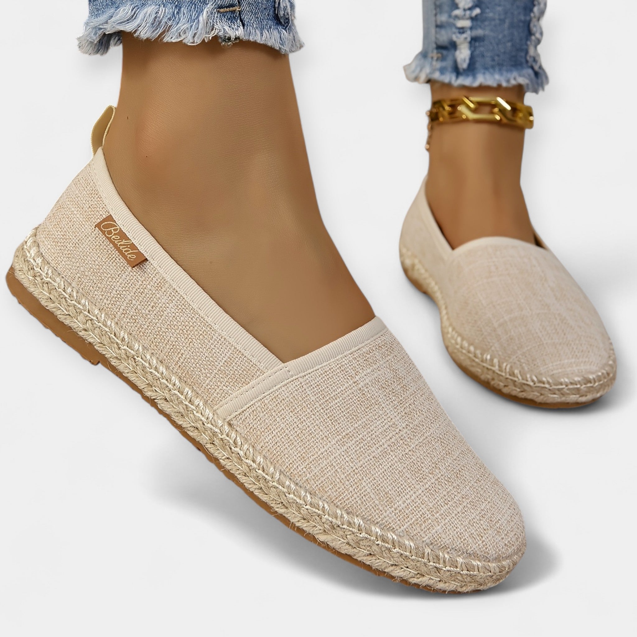 Kevyet Slip-On Loaferit