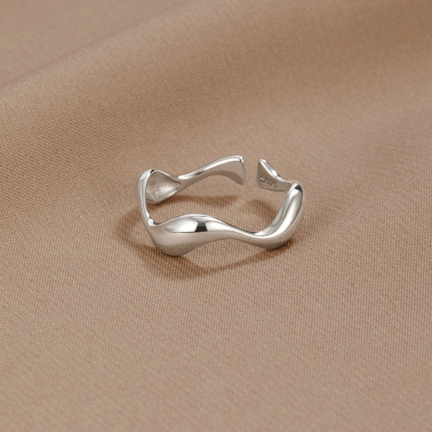Vagues - Minimalistinen sormus